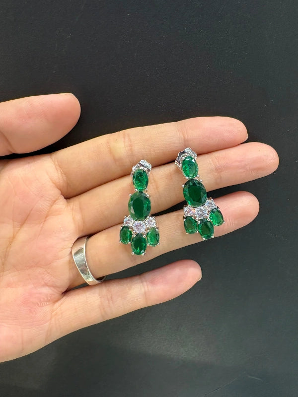 Cz  Emerald  Neckband