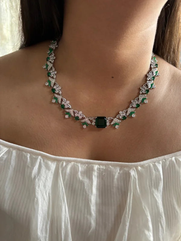 girlsh necklace