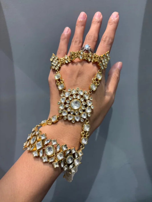 hand accessories for women