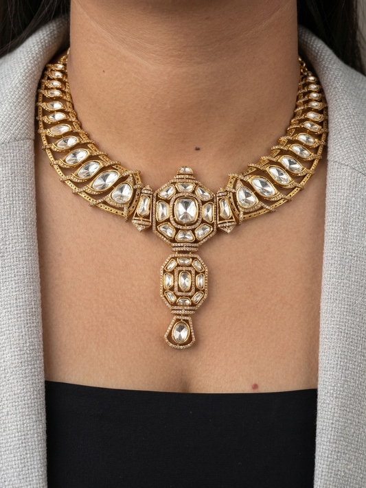 Elevate Your Heritage Look: The Victorian Antique Necklace Set Guide