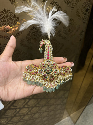 GROOM ACCESSORY