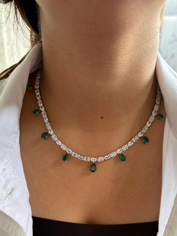 necklace with earrings 