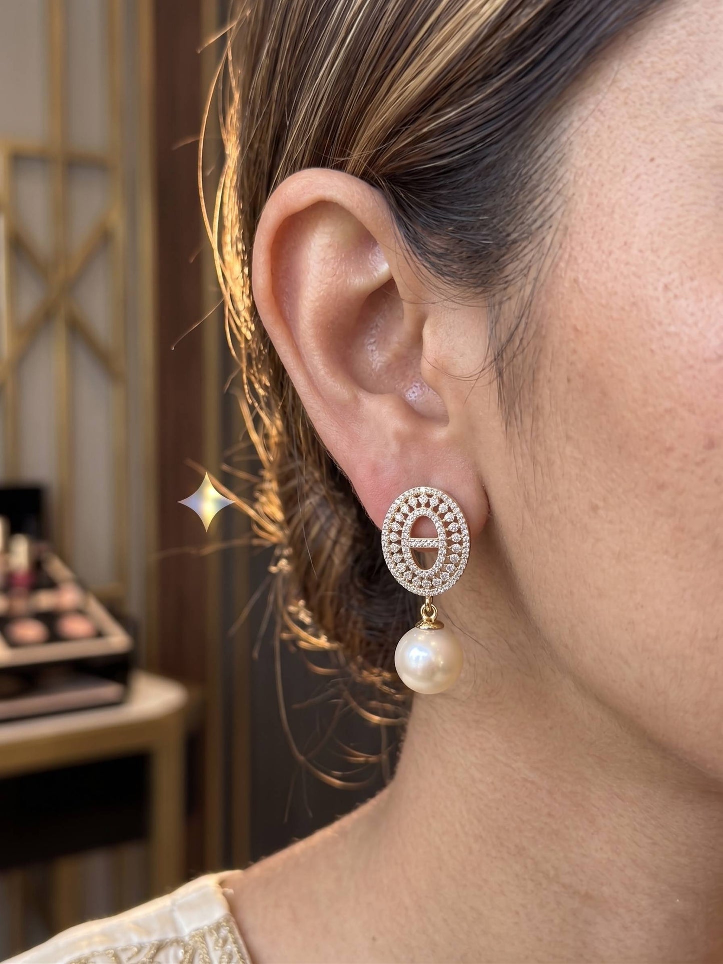 Elegant-Pearl-Drop-Oval-Earrings-For-Daily Wear