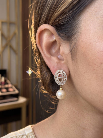 Elegant-Pearl-Drop-Oval-Earrings-For-Daily Wear