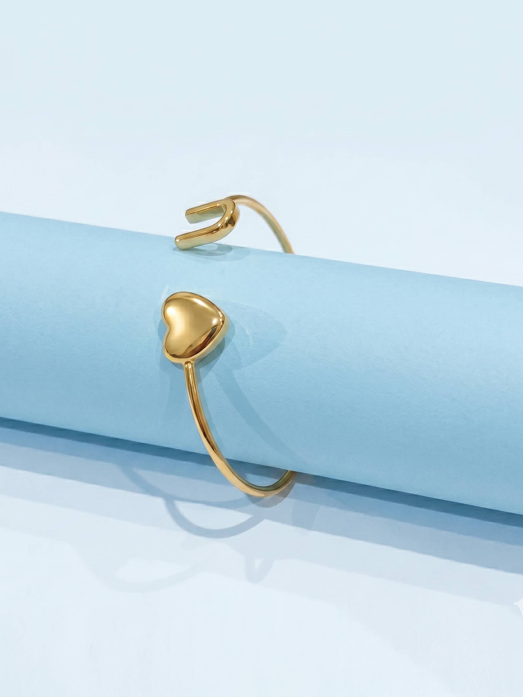 Mother's Day sale gold bracelet swipe up to shop.
