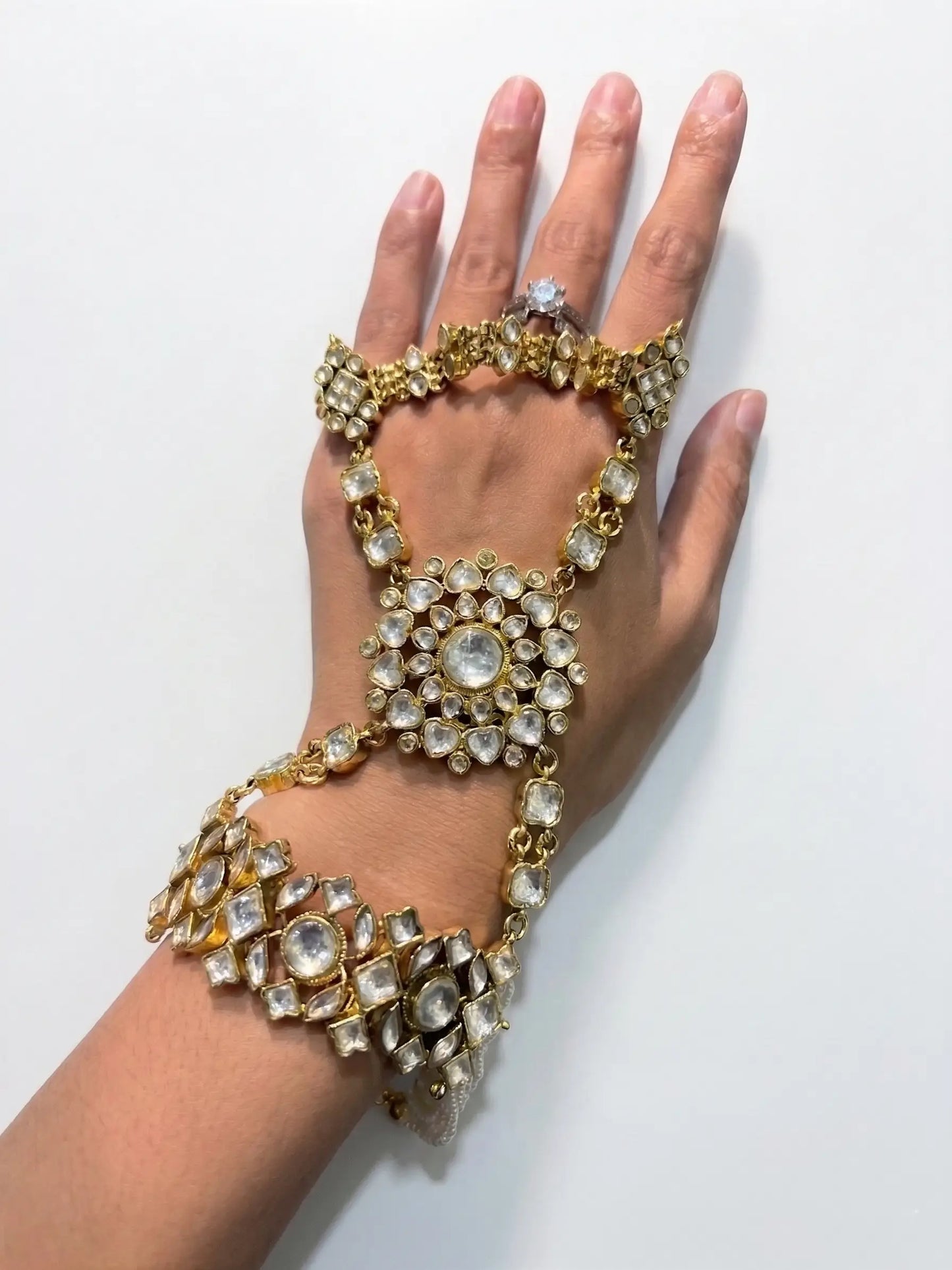 Kundan Phool Kari Hathphool