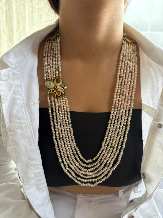 groom mala