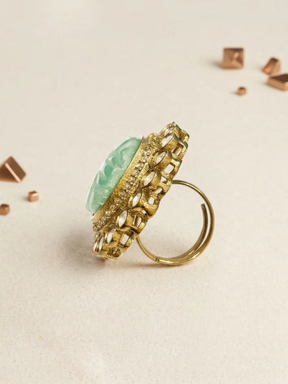 Fashion rings for women featuring traditional Polki design