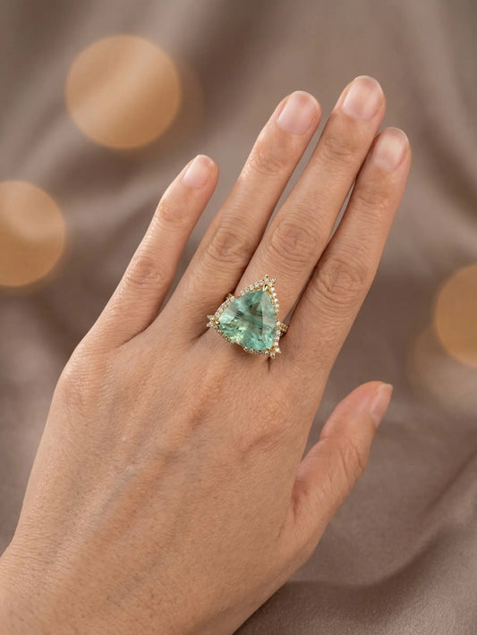 Adjustable rings for women with mint green doublet stone