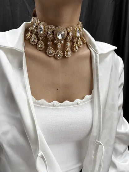 Victorian choker with earrings 