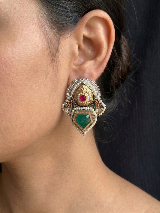 Vintage Gold Tone Stud Earrings with Emerald Green Stones