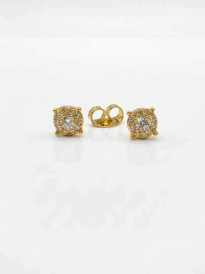 perfect blend of trendy earrings traditional aesthetics and contemporary women fashion earrings style.
