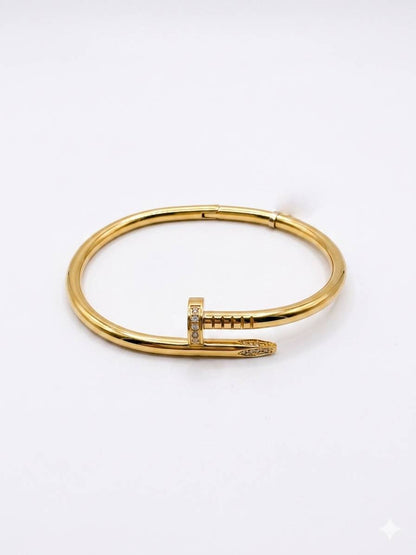 golden bracelet for women