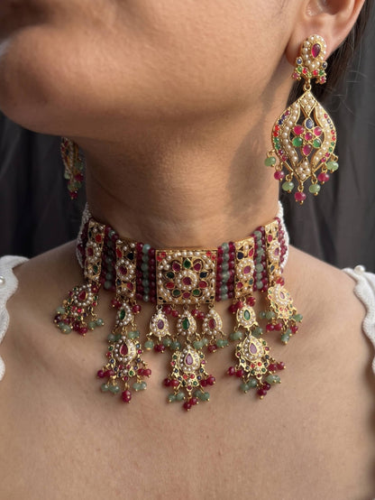 jadau-choker-necklace-set-for-women-6
