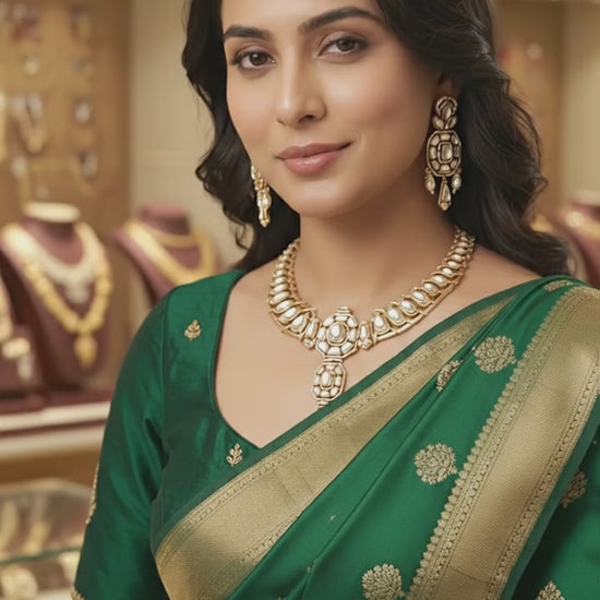 Handcrafted Silver Base Kundan Necklace with Geometric Pendant