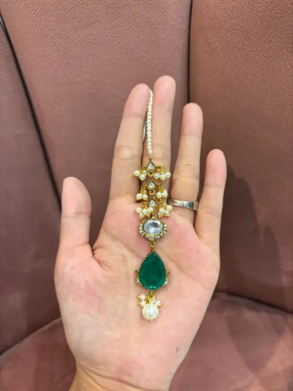 Victorian  Green Drop Tikka